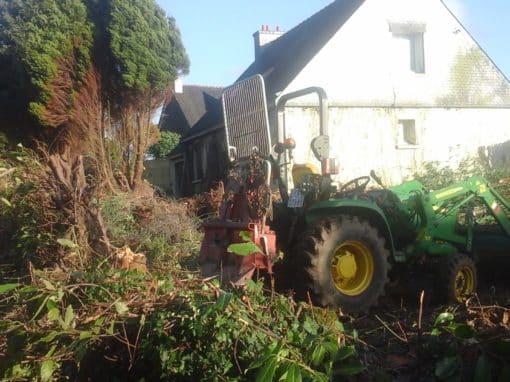 Remise état terrain Pluneret après